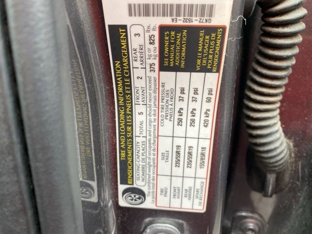 Used 2017 Land Rover Discovery Sport HSE image 25