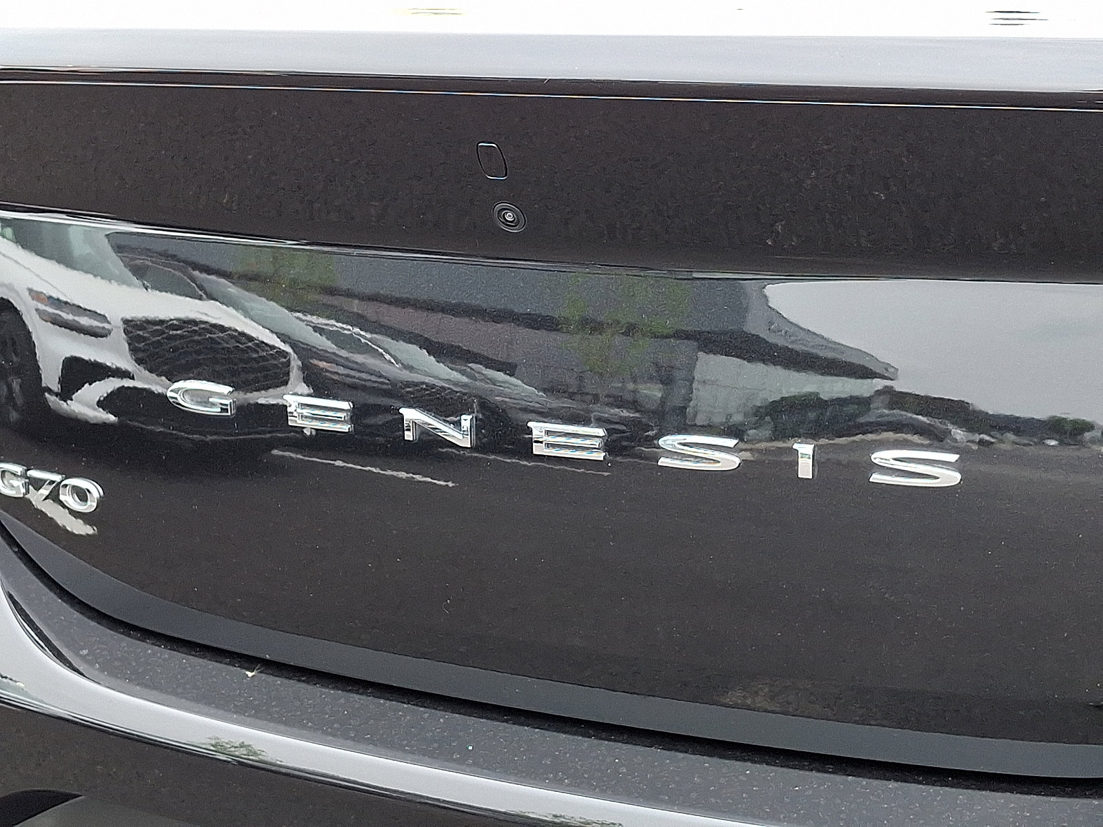 Used 2025 Genesis G70 2.5T image 29