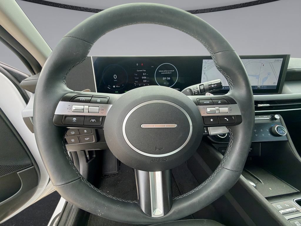 Used 2025 Hyundai Sonata Limited FWD image 21