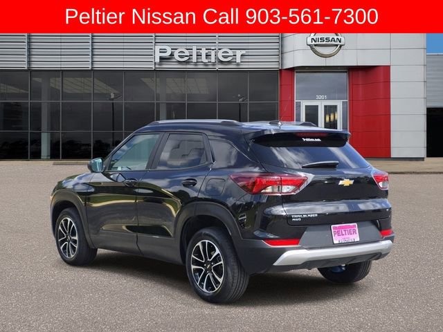 Used 2025 Chevrolet TrailBlazer LT image 4