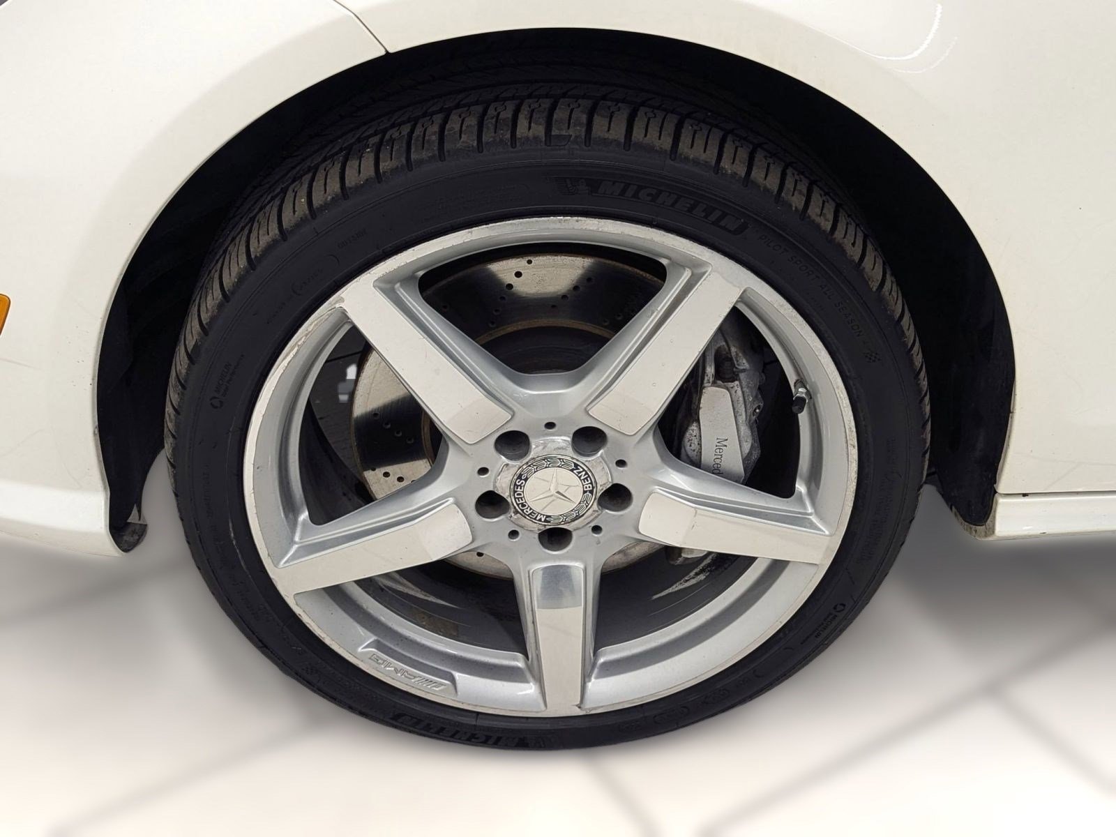 Used 2013 Mercedes-Benz CLS 550 4MATIC image 9