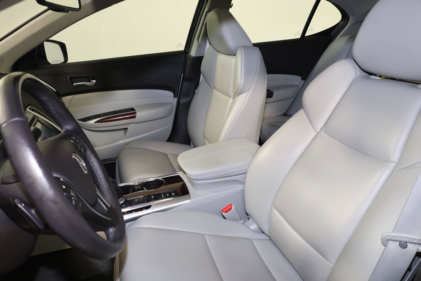 Used 2016 Acura TLX FWD image 27