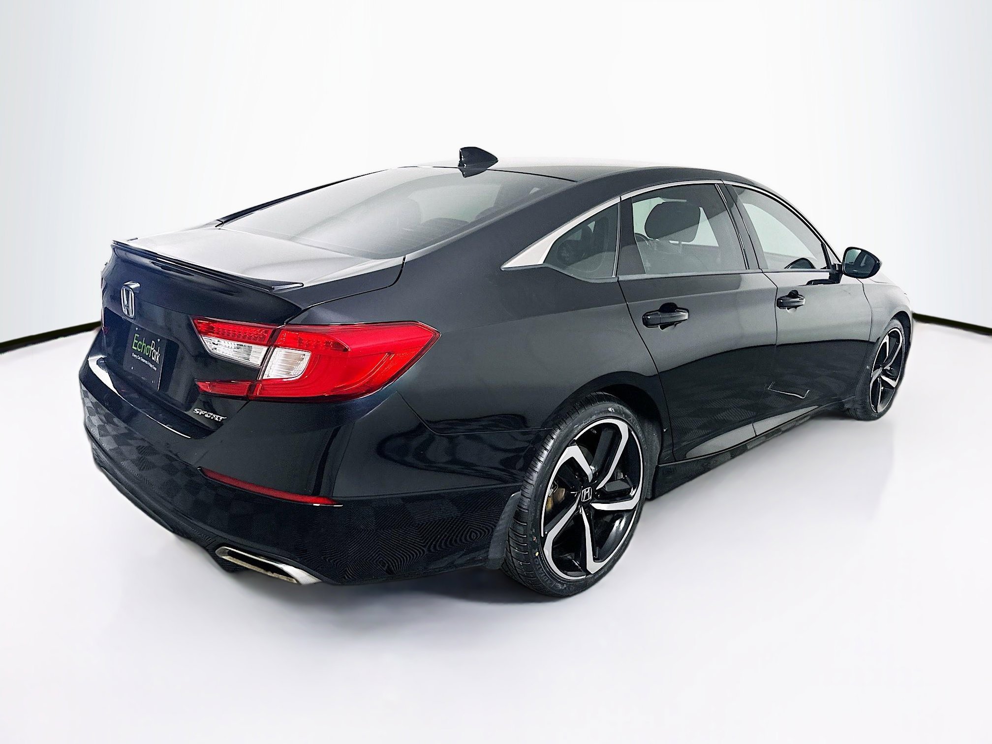 Used 2022 Honda Accord Sport image 9