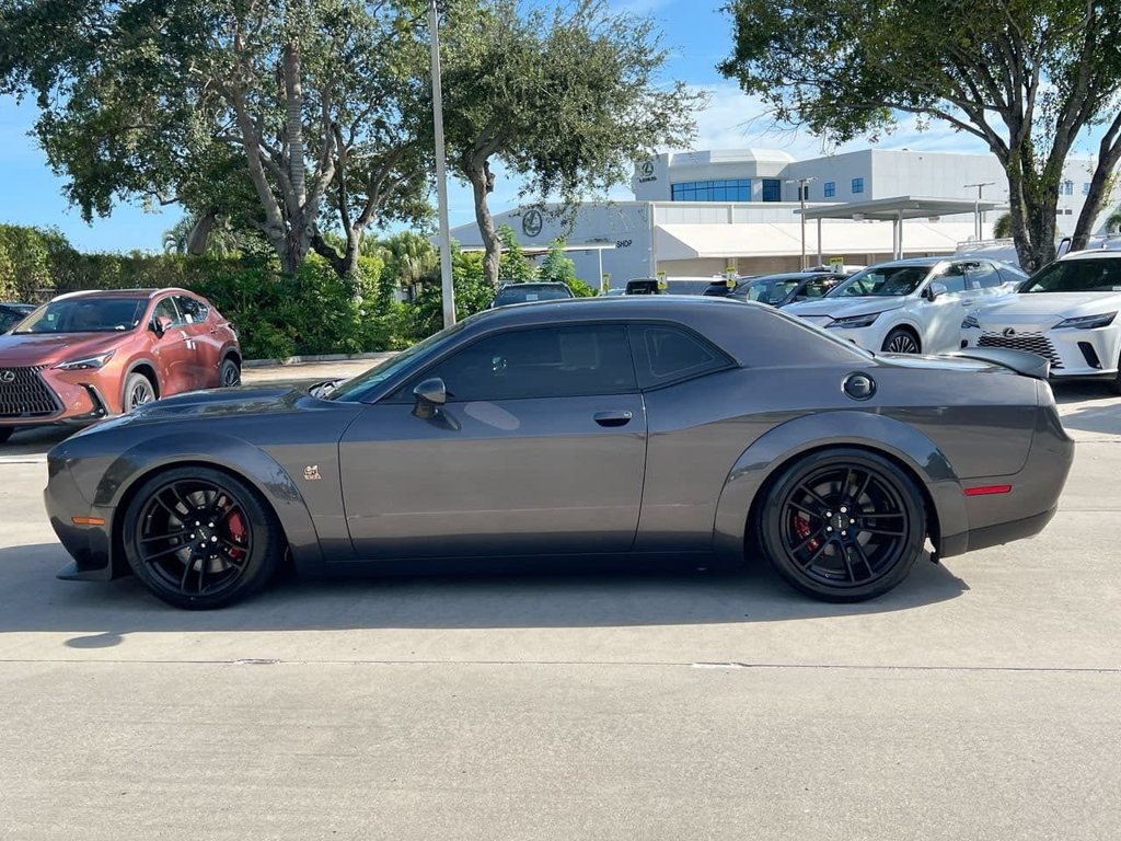 Used 2023 Dodge Challenger R/T Scat Pack RWD image 4