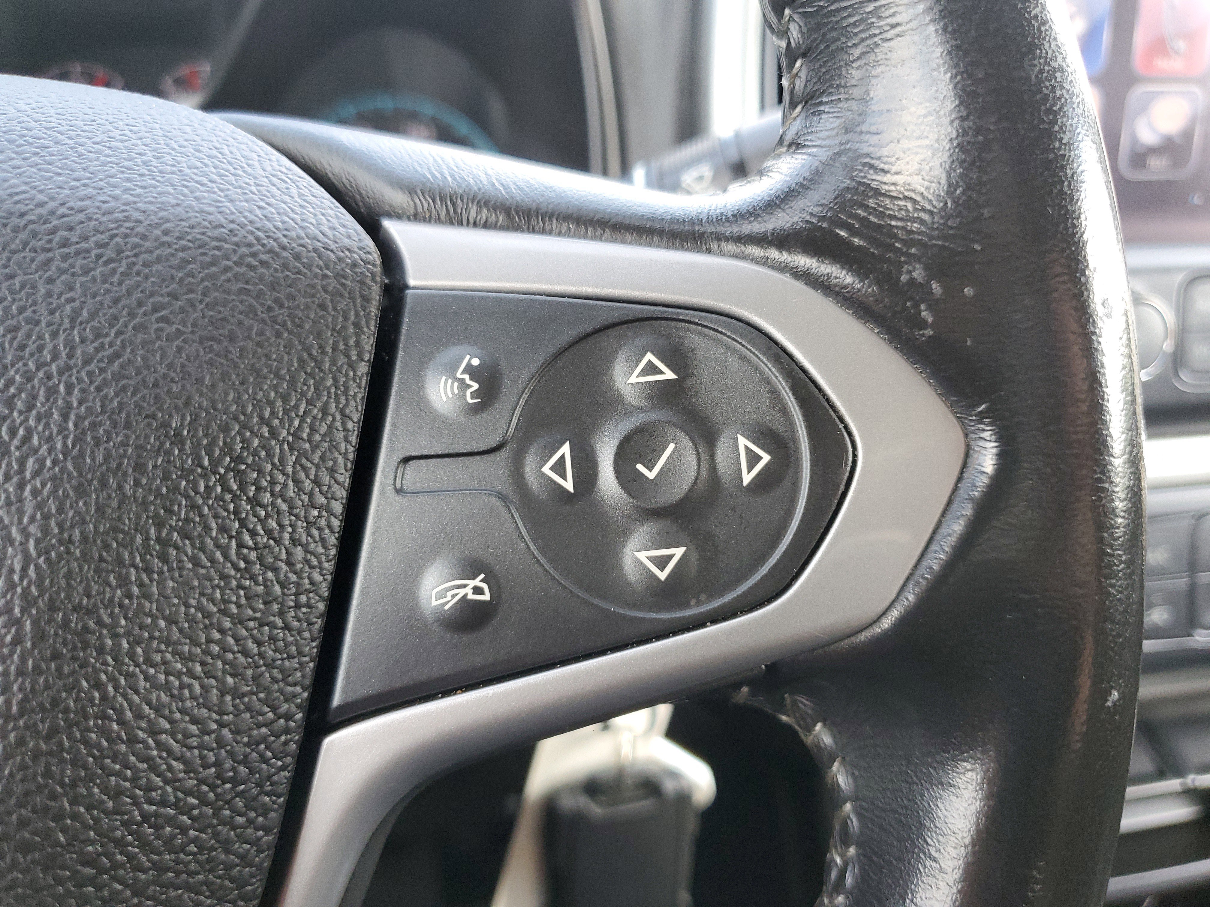Used 2017 Chevrolet Colorado LT w/ LT Convenience Package RWD image 23