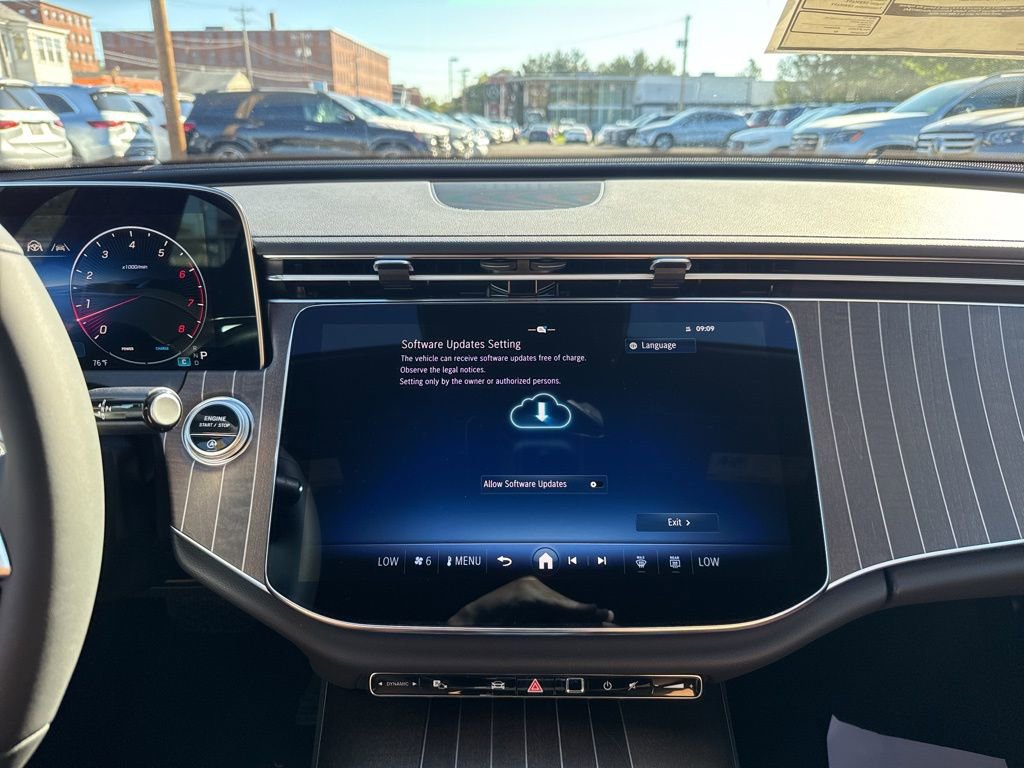 New 2026 Mercedes-Benz E 450 4MATIC Sedan image 23