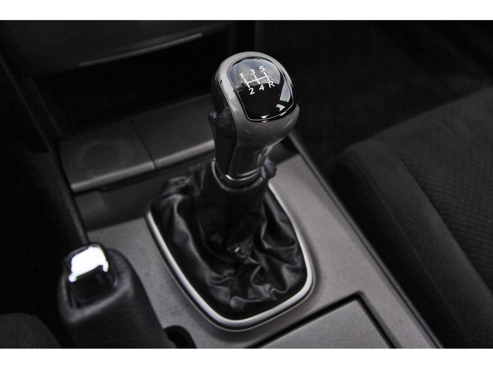 Used 2011 Honda Accord EX image 26