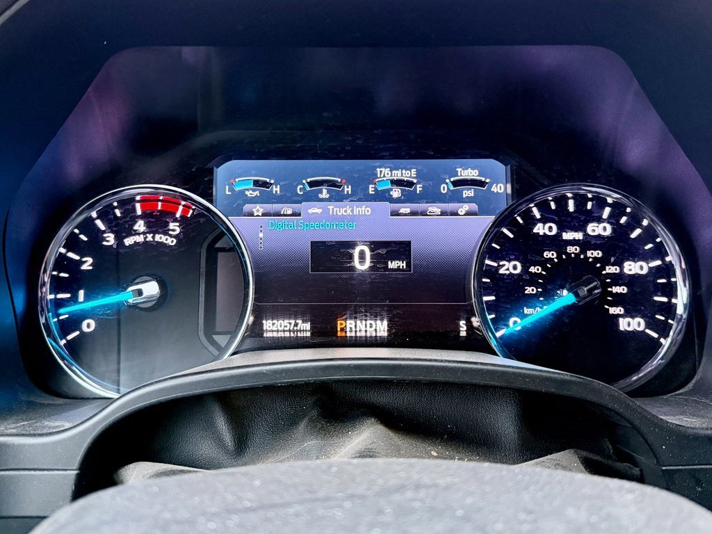 Used 2021 Ford F350 Lariat w/ Chrome Package image 17