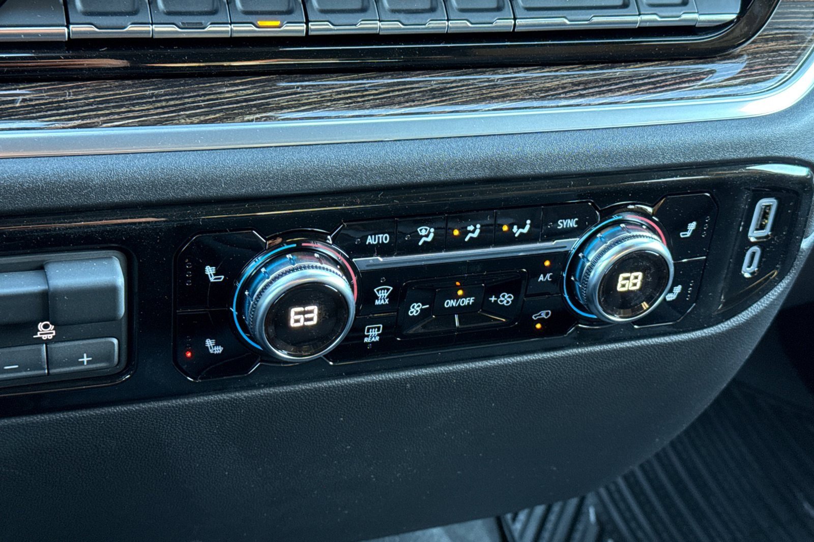 New 2026 GMC Sierra 1500 Elevation w/ X31 Off-Road Package image 18