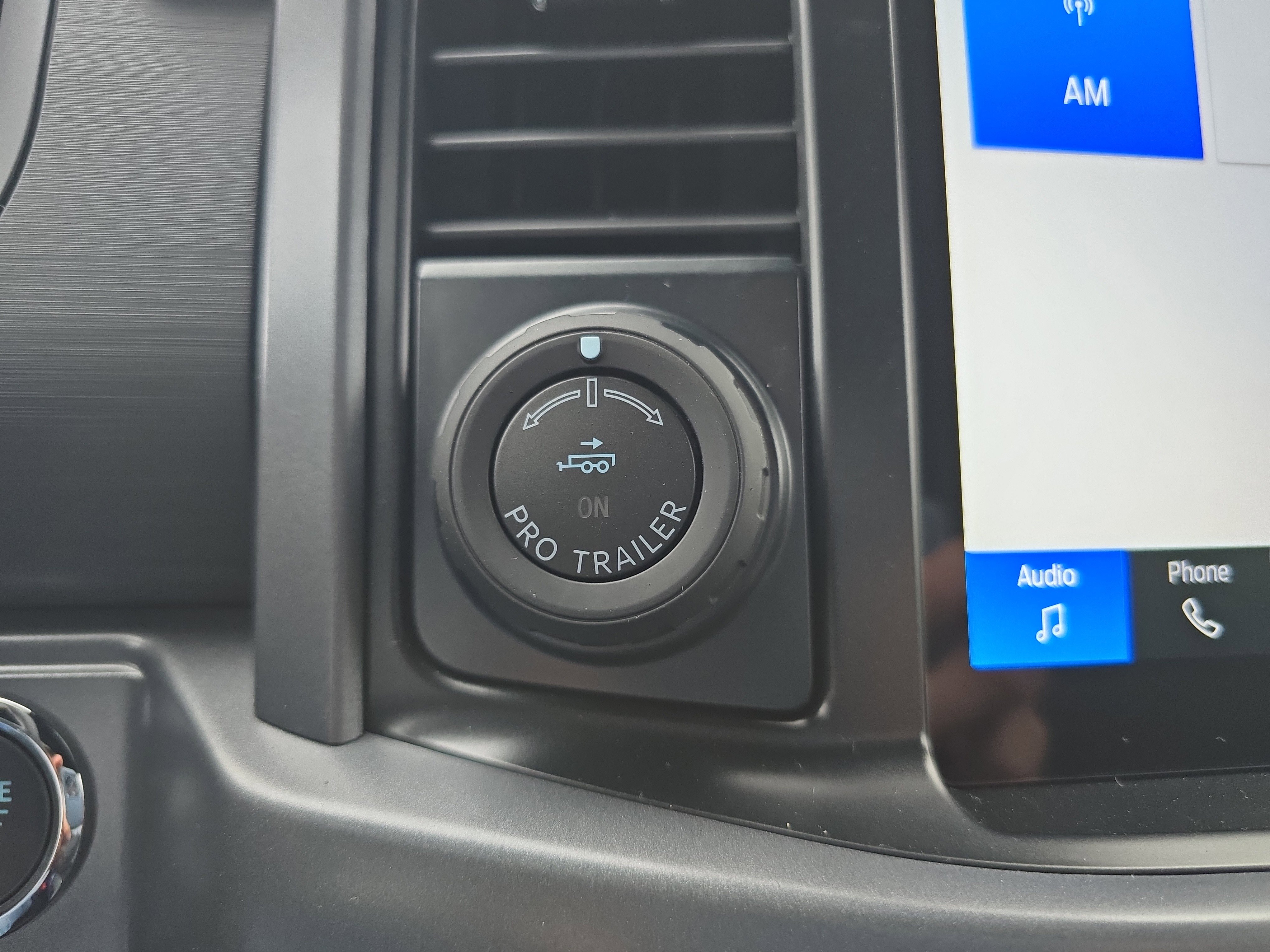New 2025 Ford F150 XLT image 28