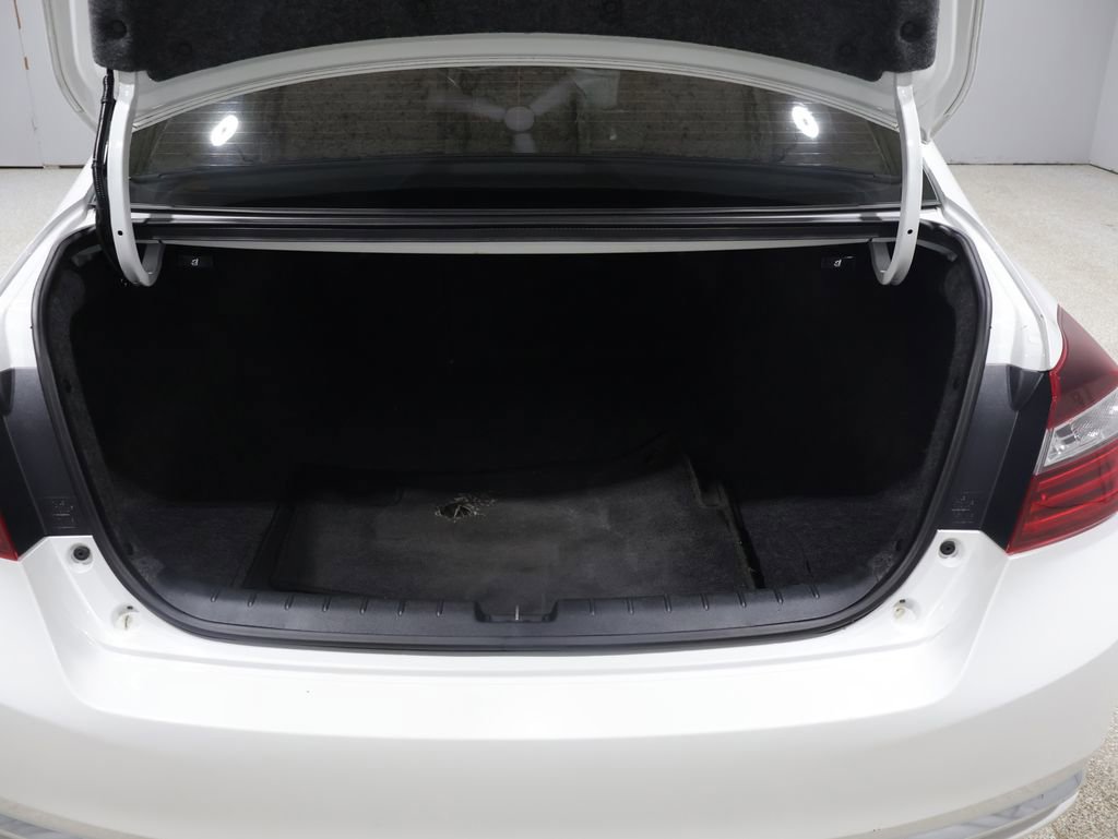 Used 2016 Honda Accord Sport image 4