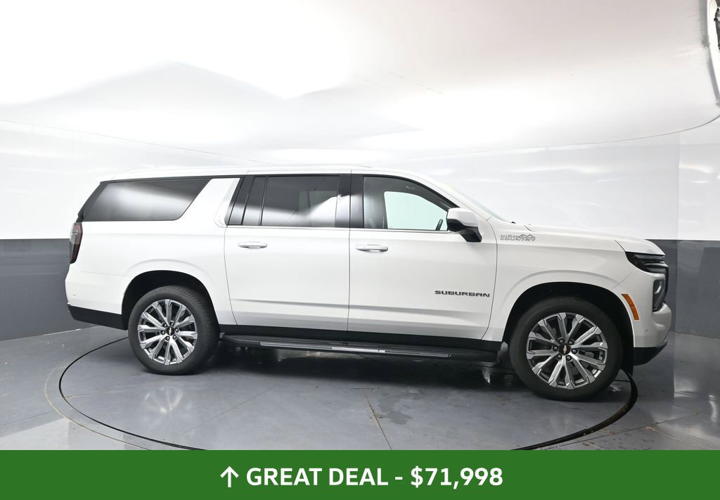 Used 2025 Chevrolet Suburban High Country AWD/4WD image 4