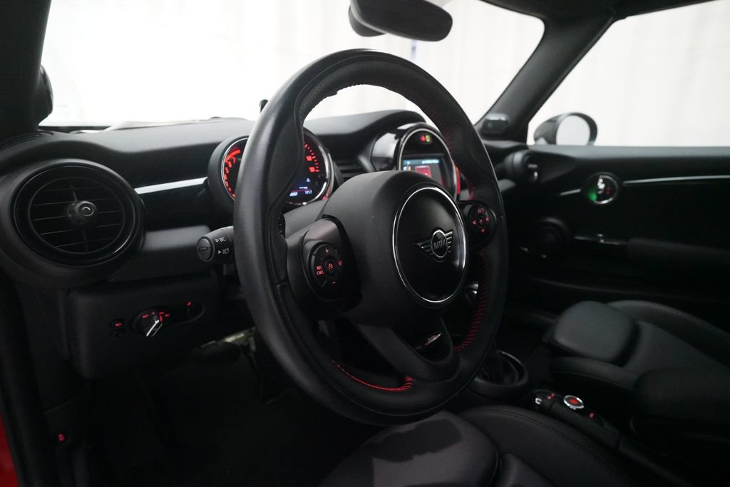 Used 2019 MINI Cooper S w/ Premium Package FWD image 8