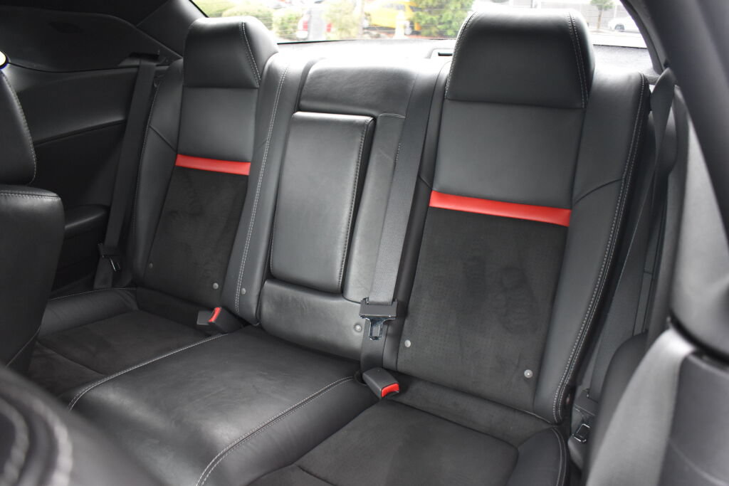 Used 2010 Dodge Challenger SRT8 w/ SRT Option Group II RWD image 19