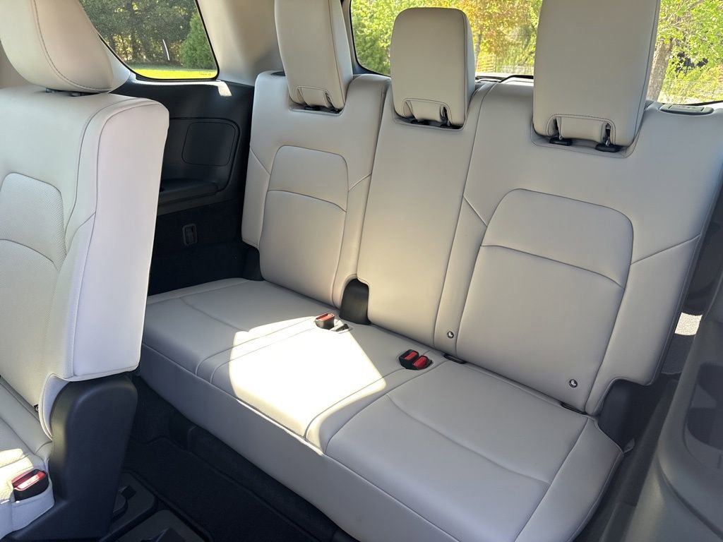 New 2026 Nissan Pathfinder SL FWD image 25