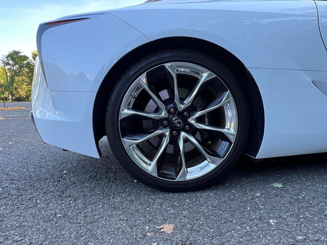 Used 2021 Lexus LC 500 Coupe w/ Performance Package RWD image 20