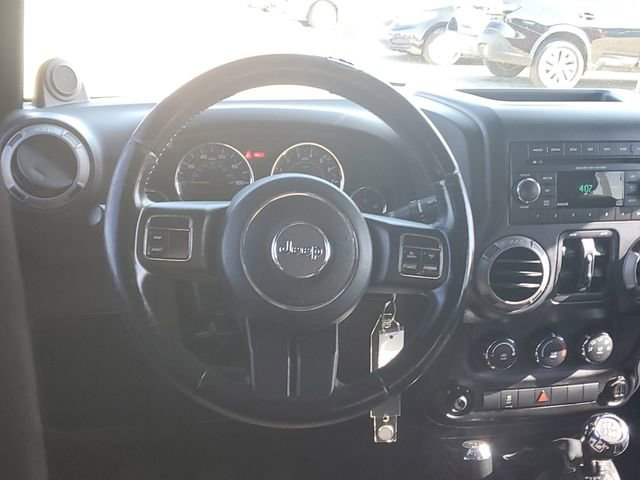 Used 2013 Jeep Wrangler Unlimited Sport image 11