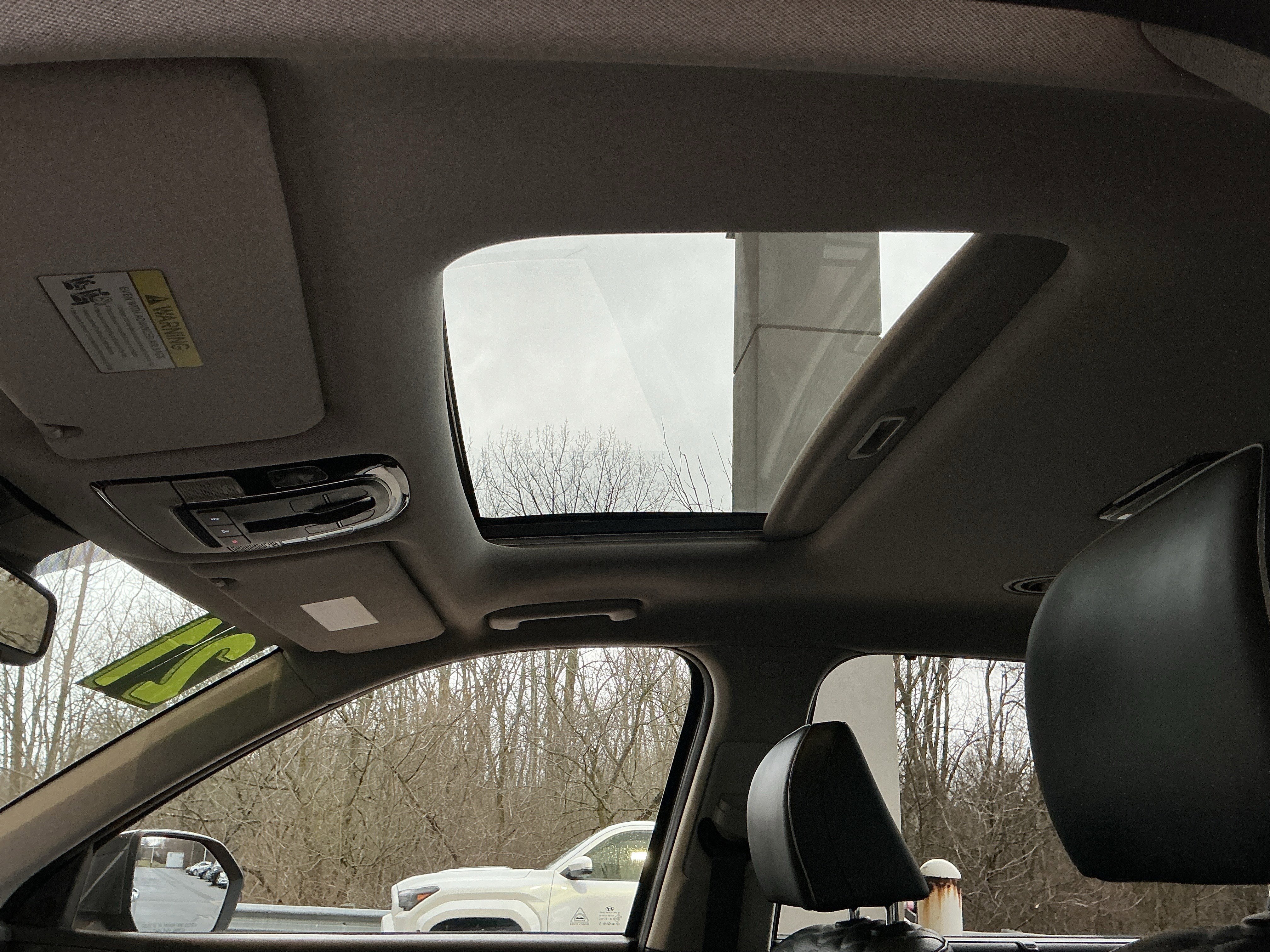 Used 2021 Hyundai Palisade Limited image 17