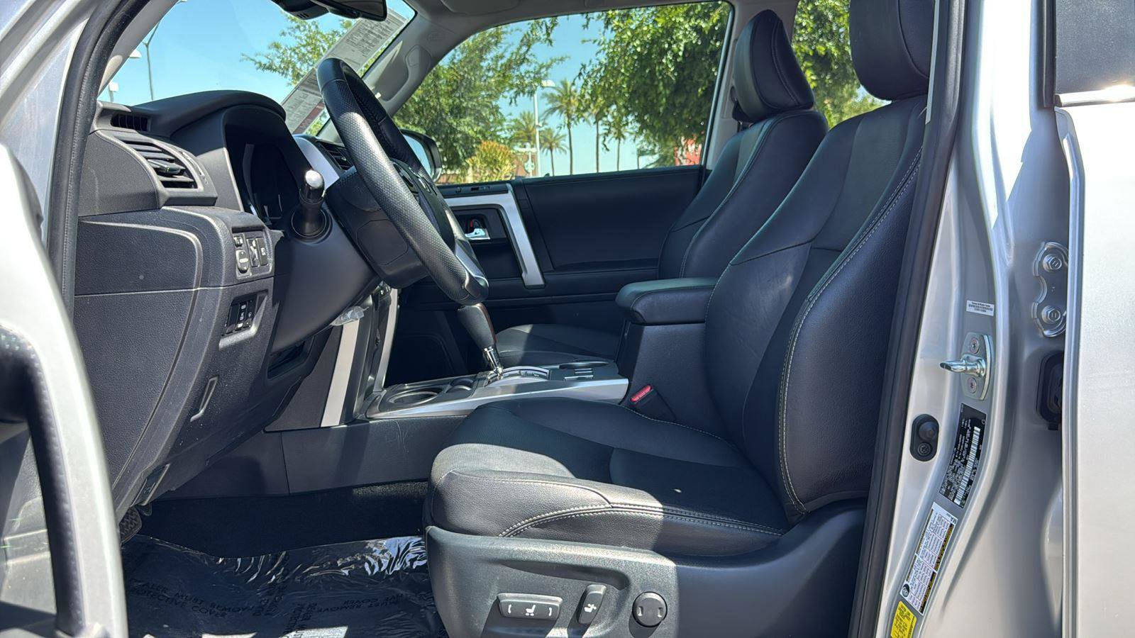 Used 2023 Toyota 4Runner Limited image 23