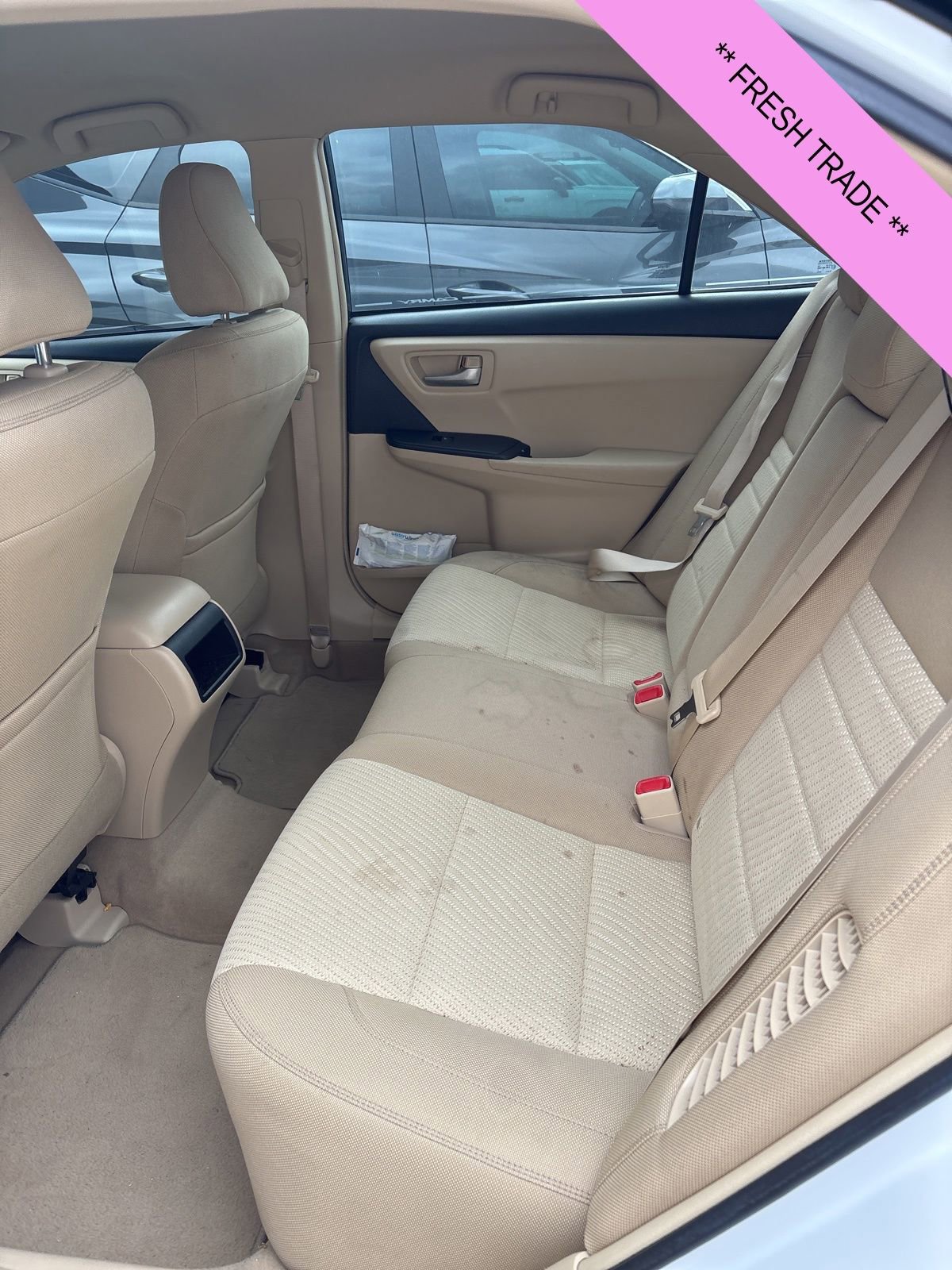 Used 2016 Toyota Camry LE image 15