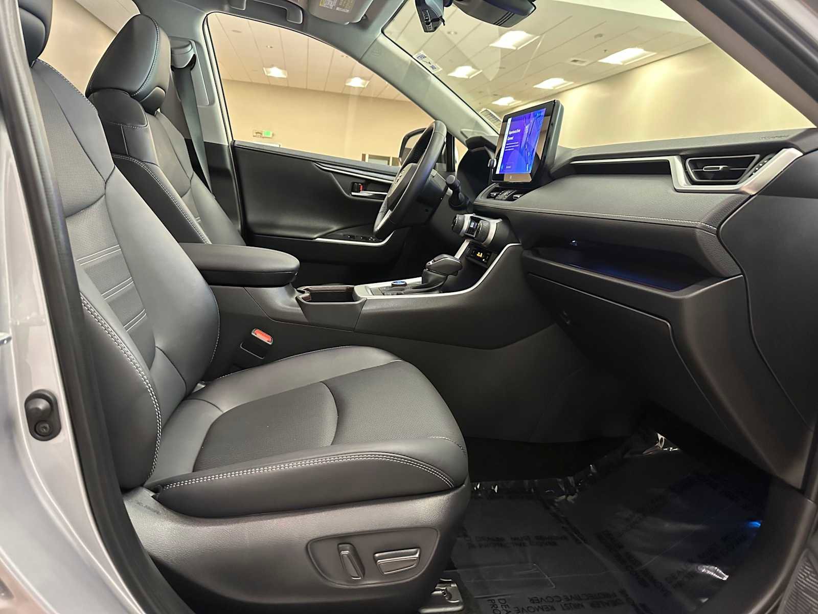 Used 2024 Toyota RAV4 Limited w/ Advanced Technology Package AWD/4WD image 41