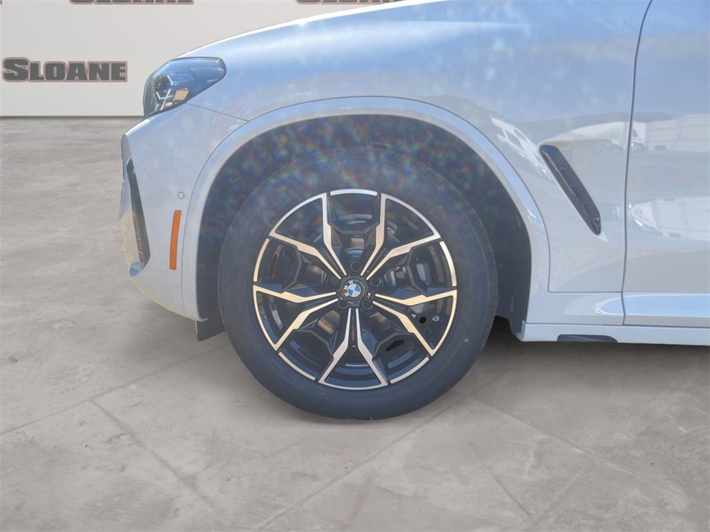 New 2025 BMW X4 xDrive30i image 14