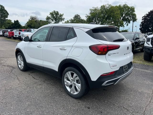 Used 2024 Buick Encore GX Preferred w/ Comfort Package AWD/4WD image 8