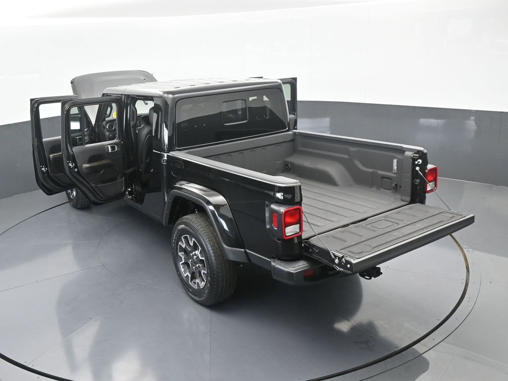Used 2024 Jeep Gladiator Sport w/ Premium Package image 66