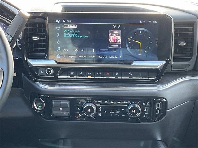 Used 2025 Chevrolet Silverado 2500 LTZ w/ LTZ Convenience Package image 14