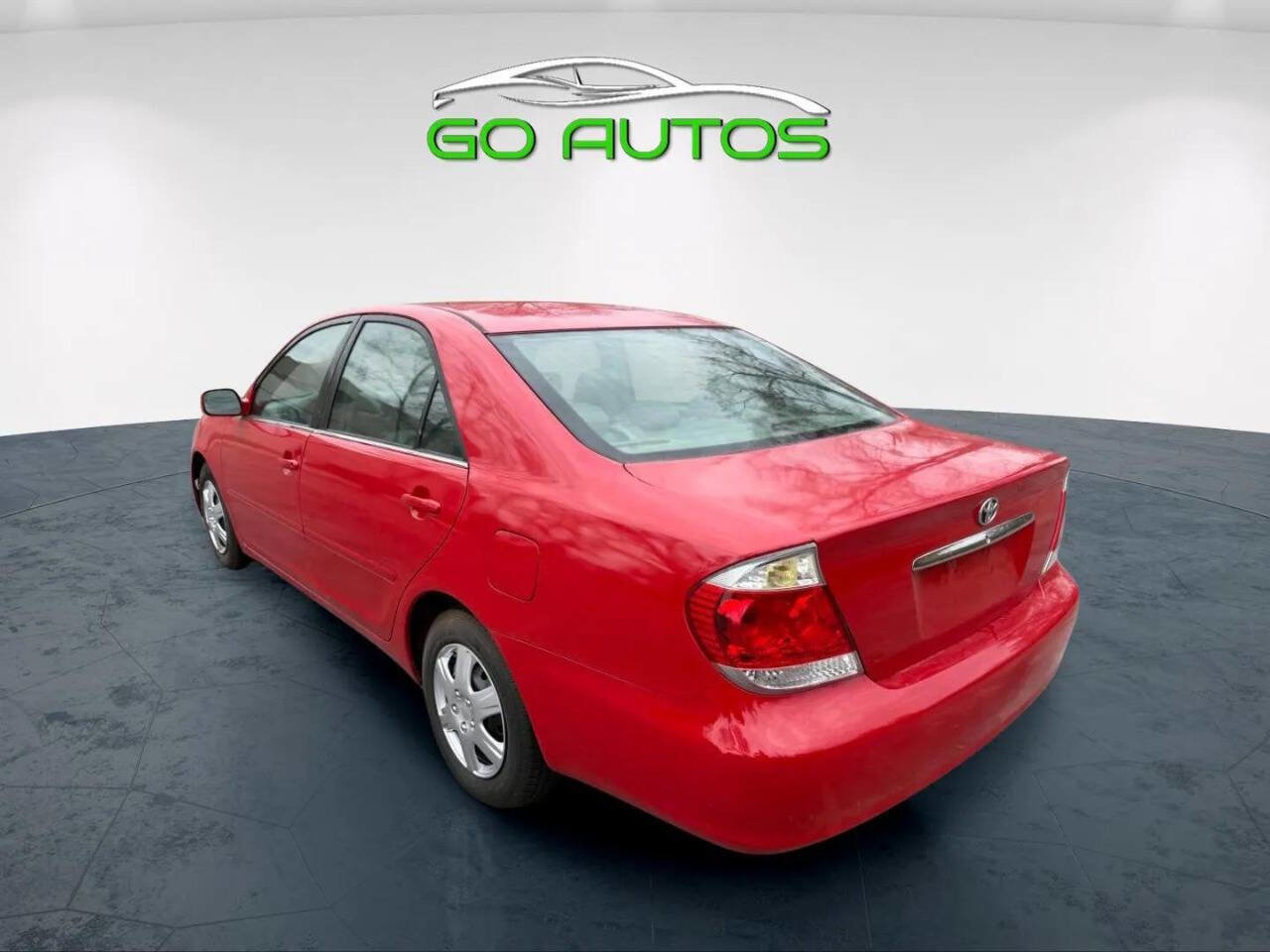 Used 2005 Toyota Camry image 3