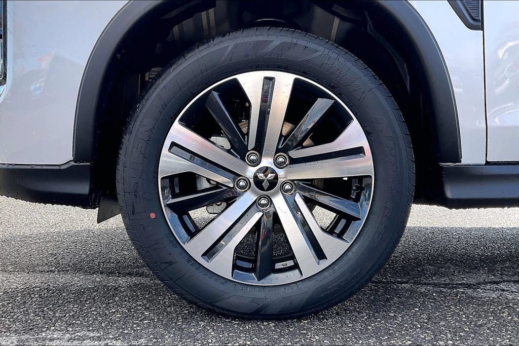 New 2026 Mitsubishi Outlander Sport ES AWD/4WD image 10
