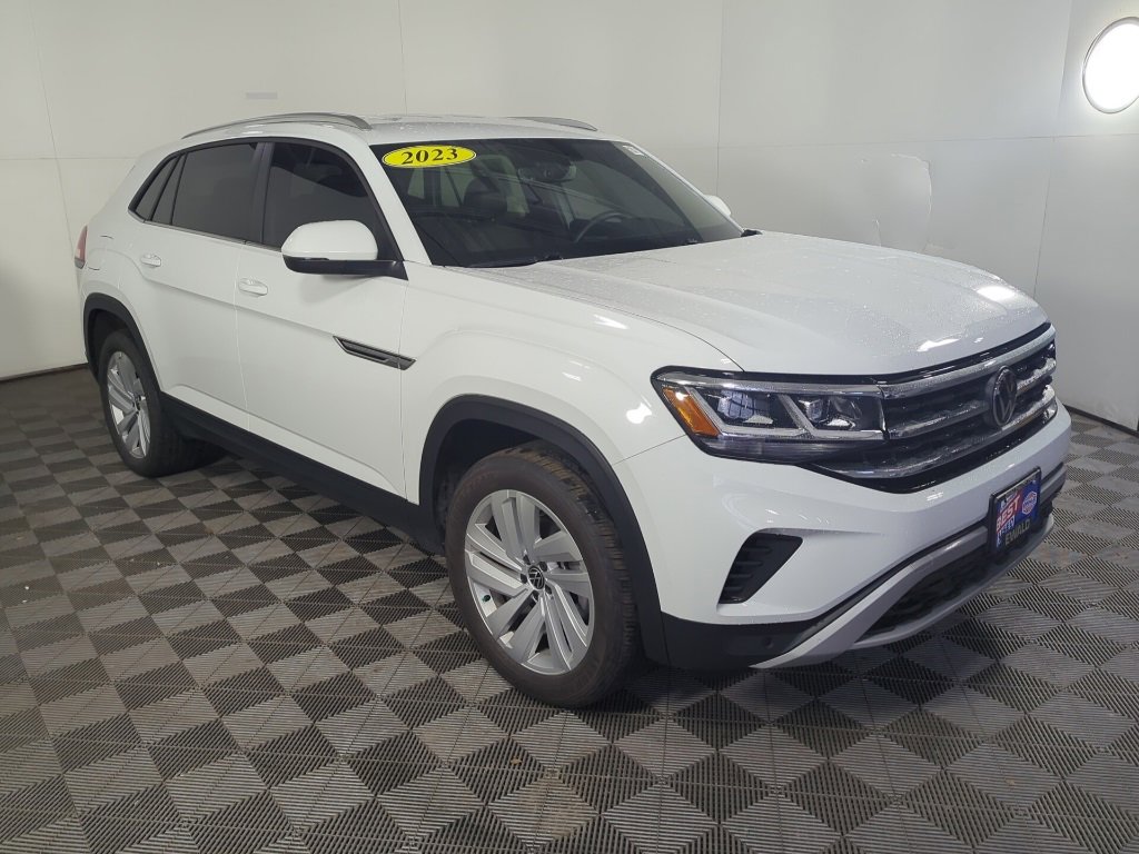 Used 2023 Volkswagen Atlas Cross Sport SE image 8