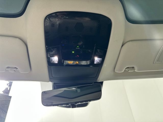 Used 2023 Lexus RZ 450e Premium image 24