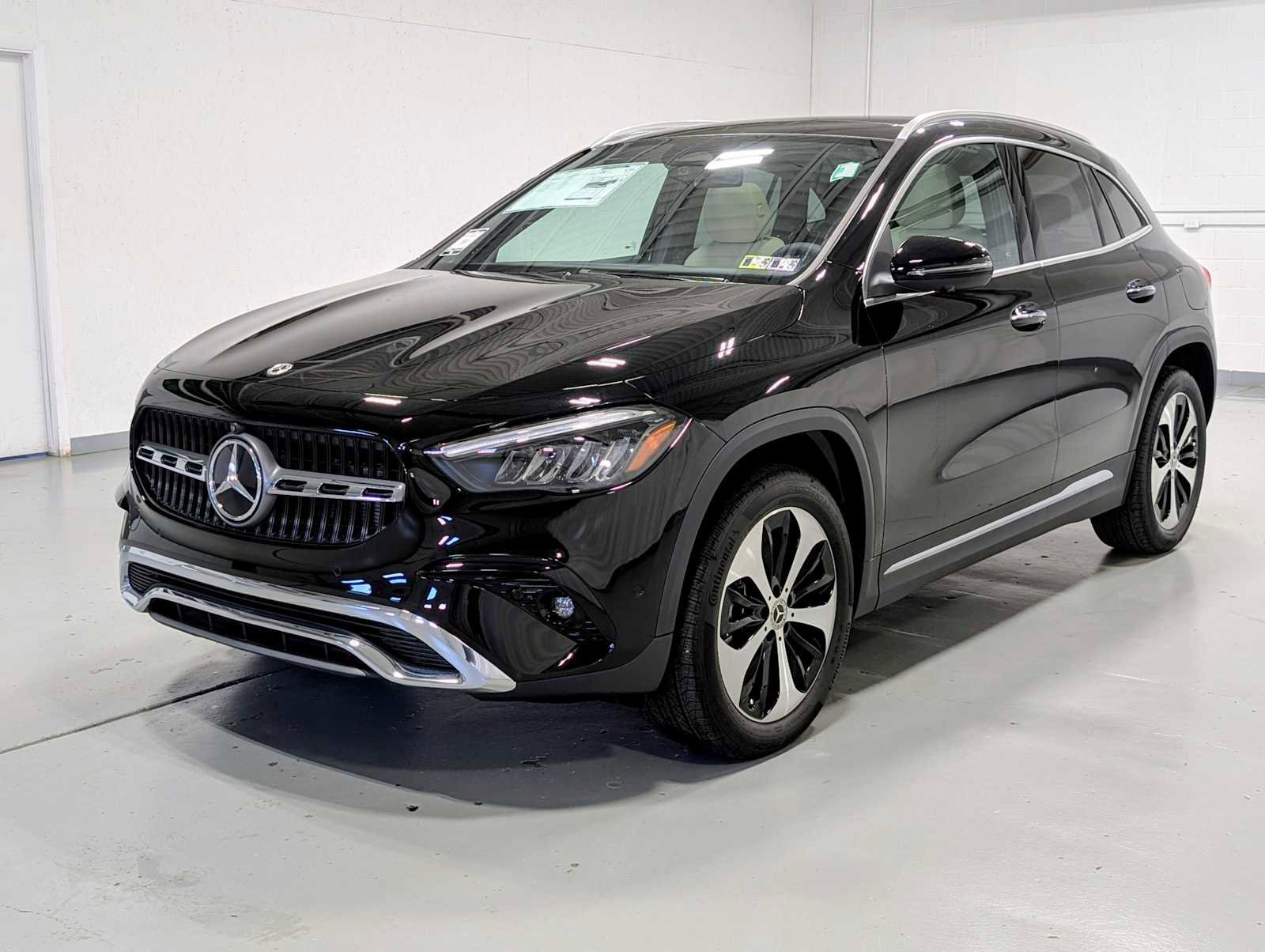 New 2026 Mercedes-Benz GLA 250 4MATIC image 1