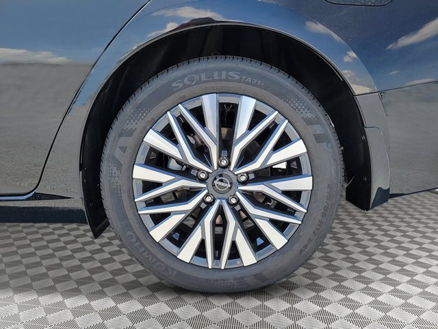 New 2025 Nissan Altima 2.5 SV image 13