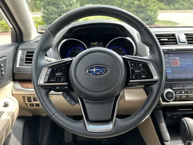 Used 2019 Subaru Outback 3.6R Limited AWD/4WD image 8