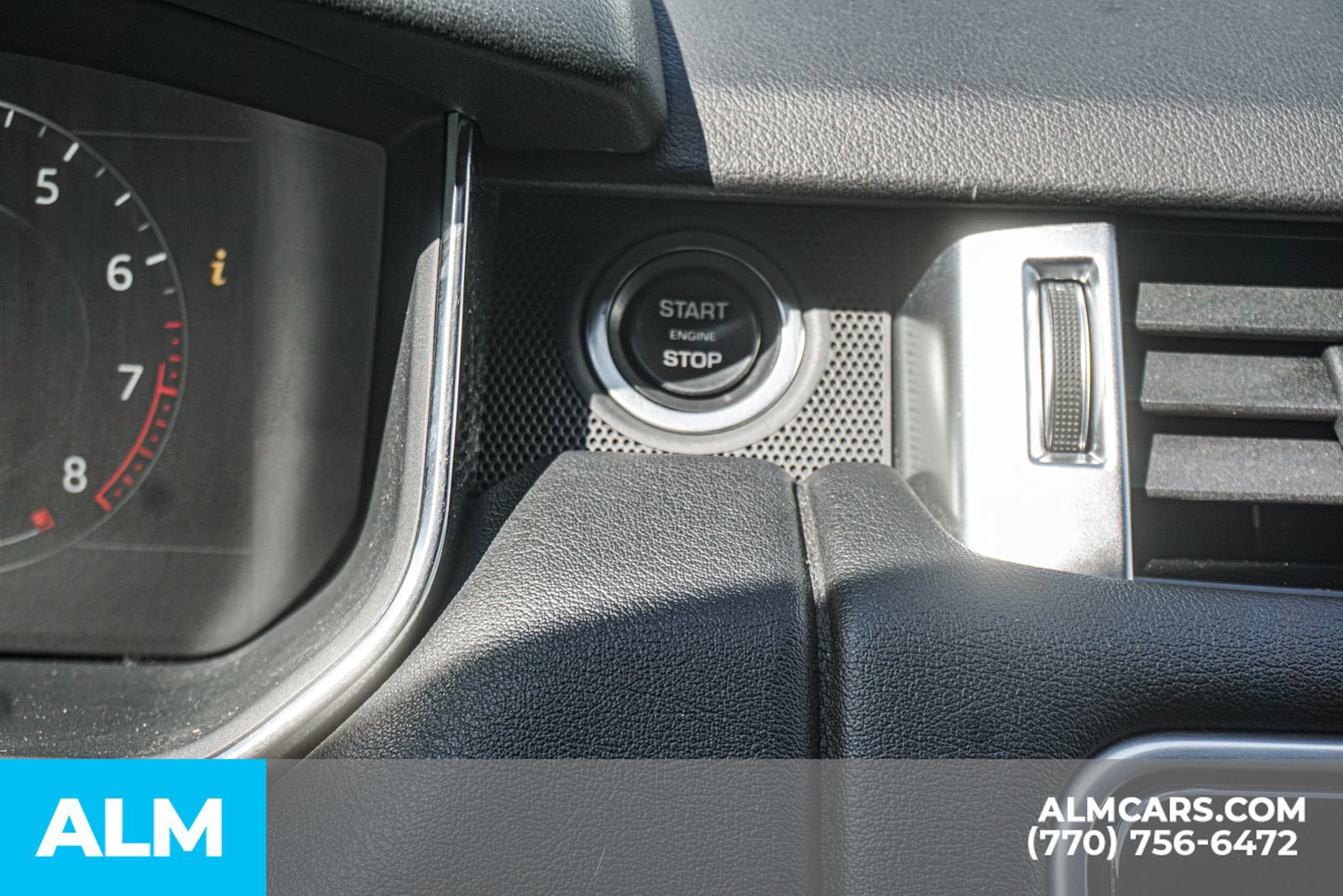 Used 2019 Land Rover Range Rover Sport HSE AWD/4WD image 32