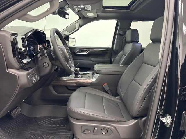New 2026 Chevrolet Silverado 1500 LTZ w/ LTZ Premium Package image 26