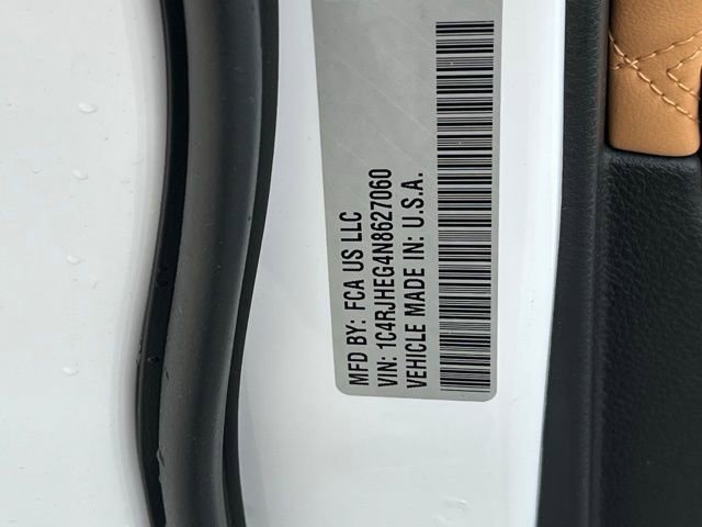 Certified 2022 Jeep Grand Cherokee Summit w/ Adv Protech Group IV image 35