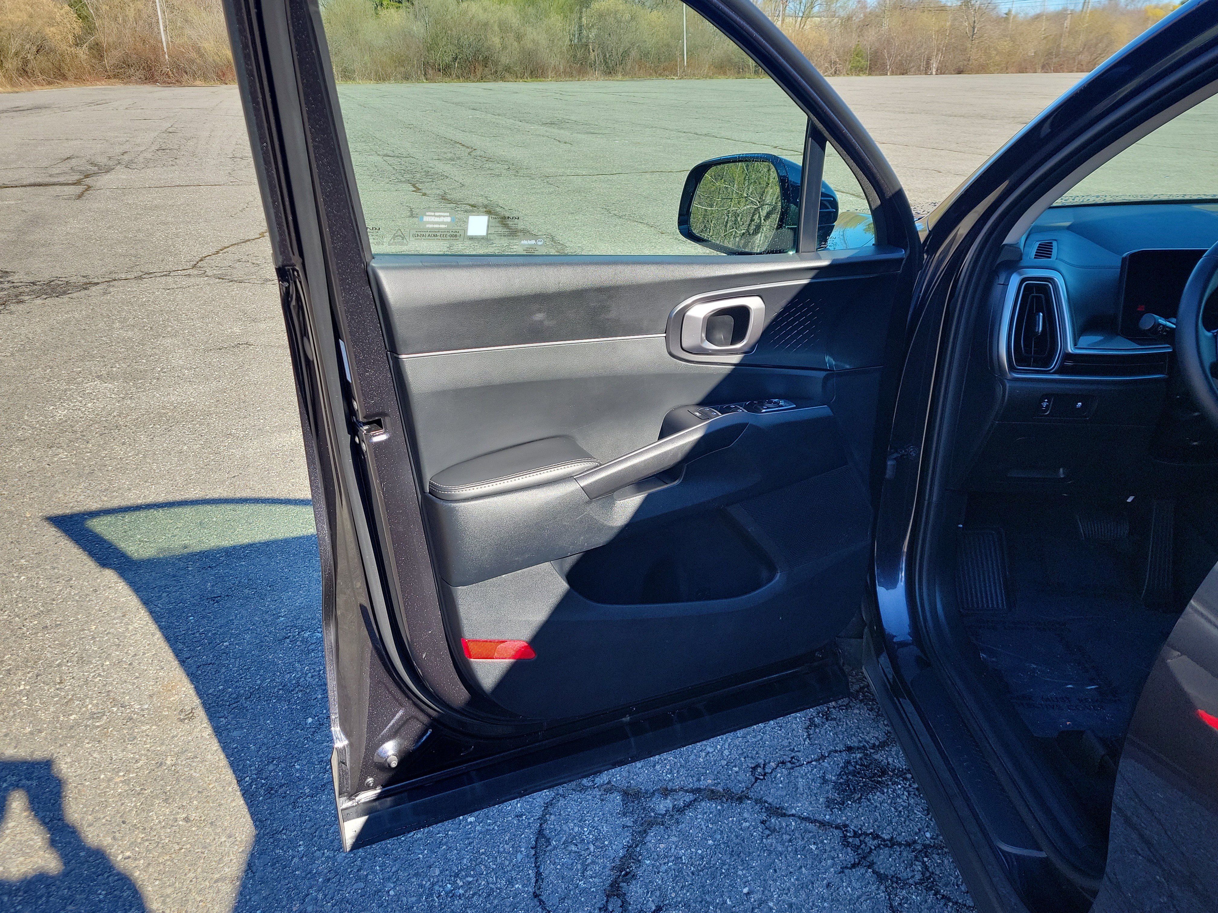 Used 2025 Kia Sorento S w/ Panoramic Sunroof Package AWD/4WD image 15