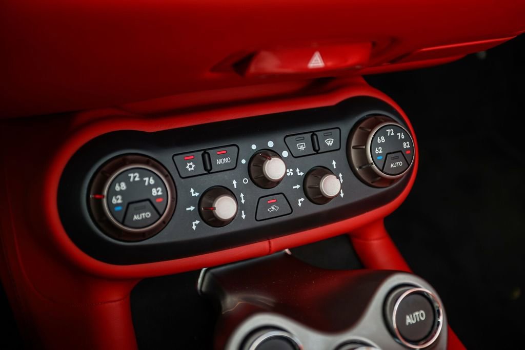 Used 2010 Ferrari California image 37