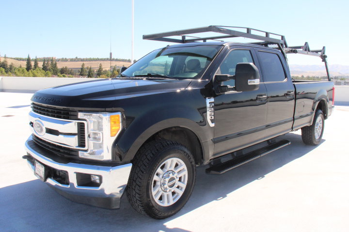 Used 2017 Ford F250 XLT w/ XLT Value Package RWD image 7
