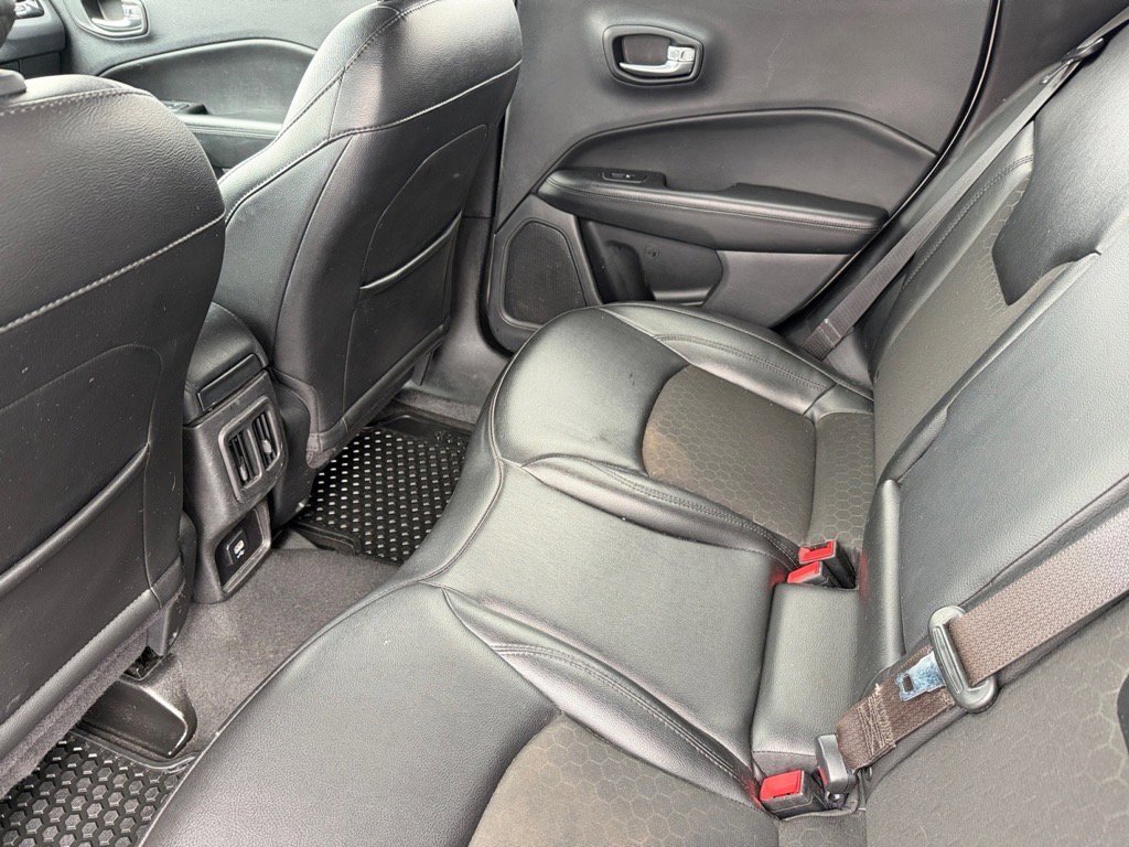 Used 2020 Jeep Compass Latitude image 14