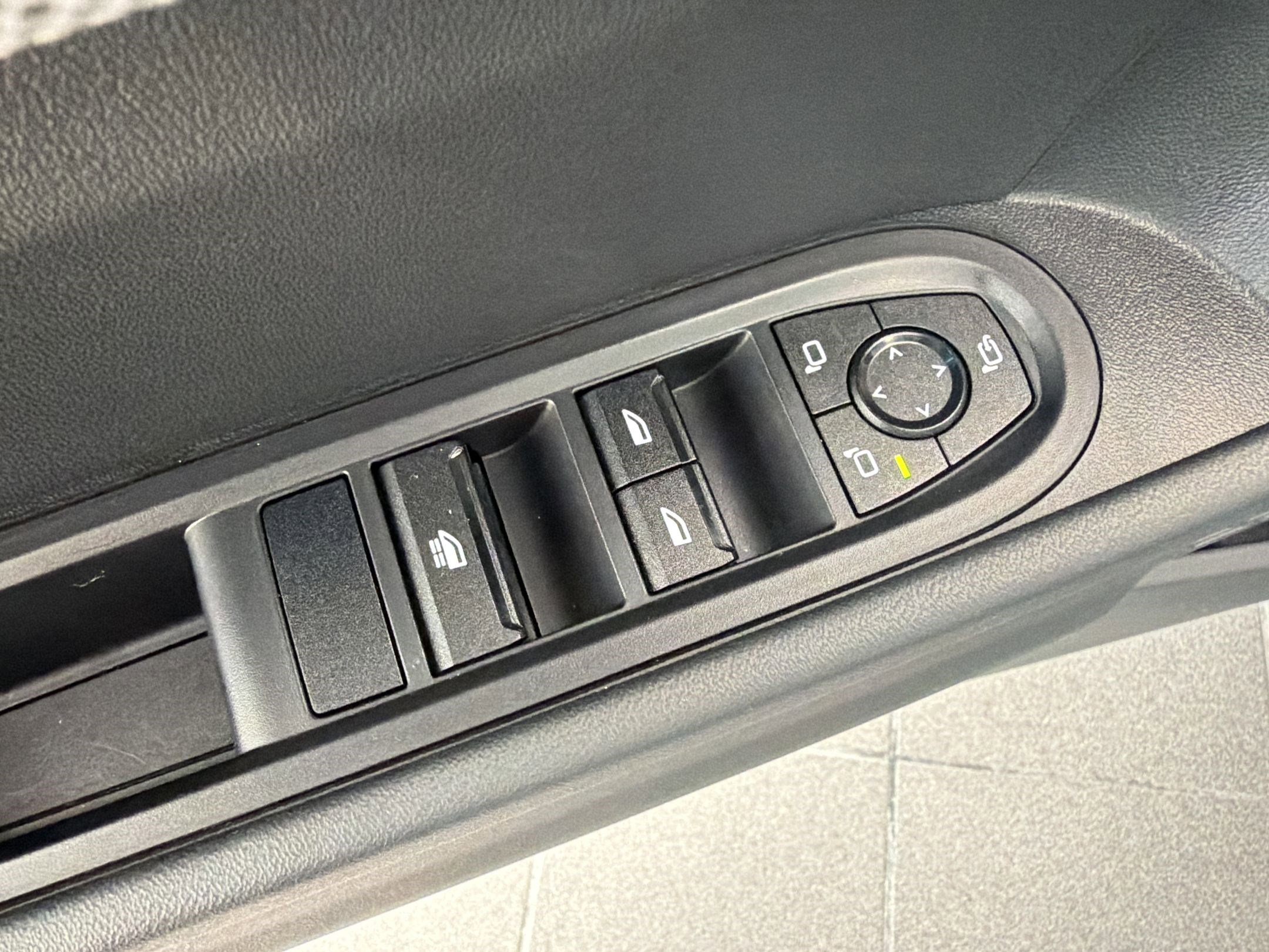 Certified 2026 MINI Cooper S image 14