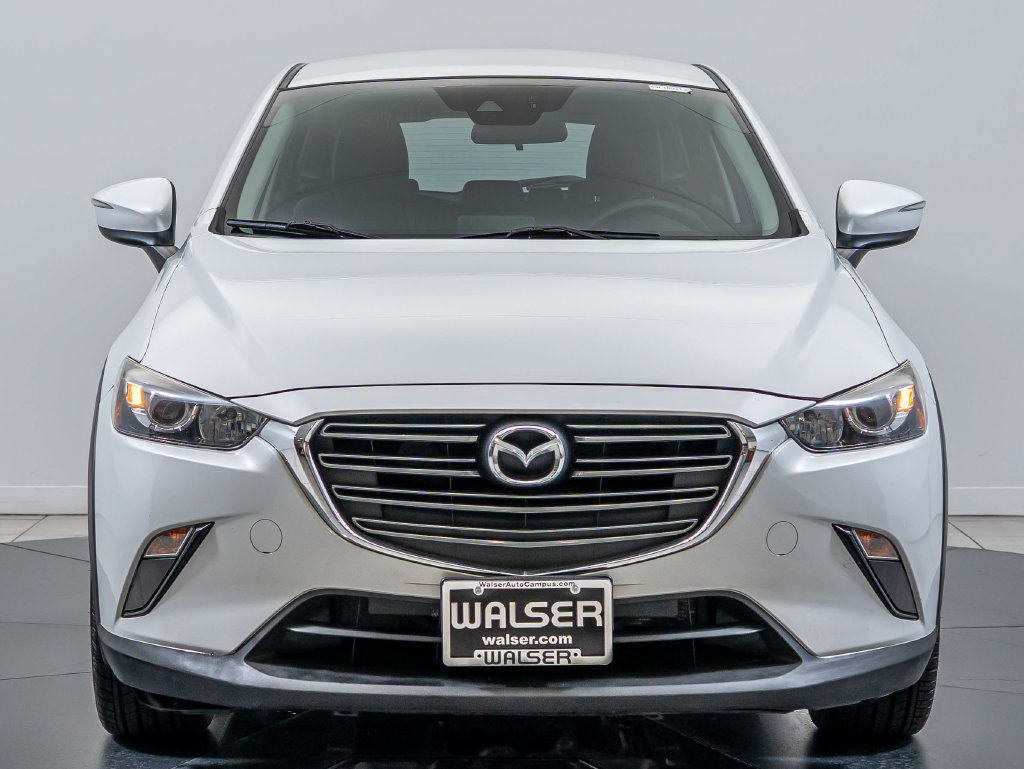 Used 2019 MAZDA CX-3 Touring FWD image 2