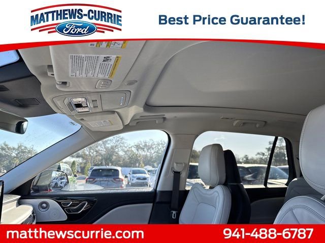 Used 2025 Lincoln Aviator Reserve w/ Equipment Group 201A image 10