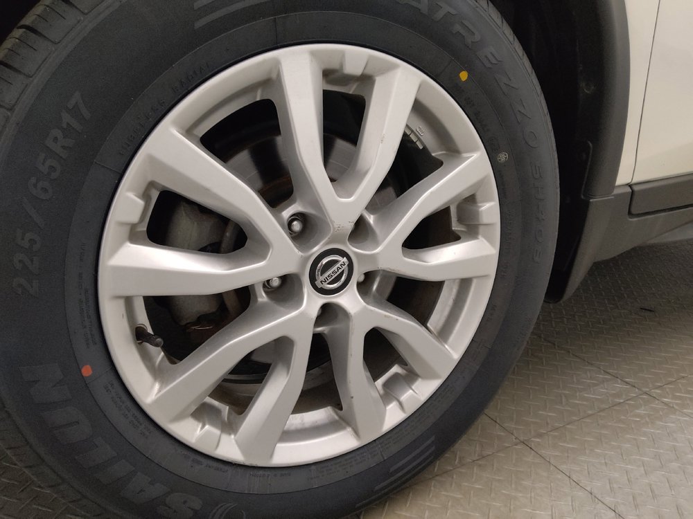 Used 2020 Nissan Rogue SV AWD/4WD image 31