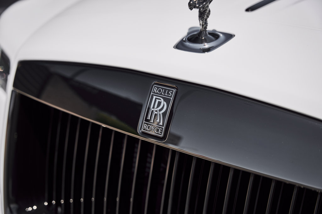 Used 2020 Rolls-Royce Dawn RWD image 10