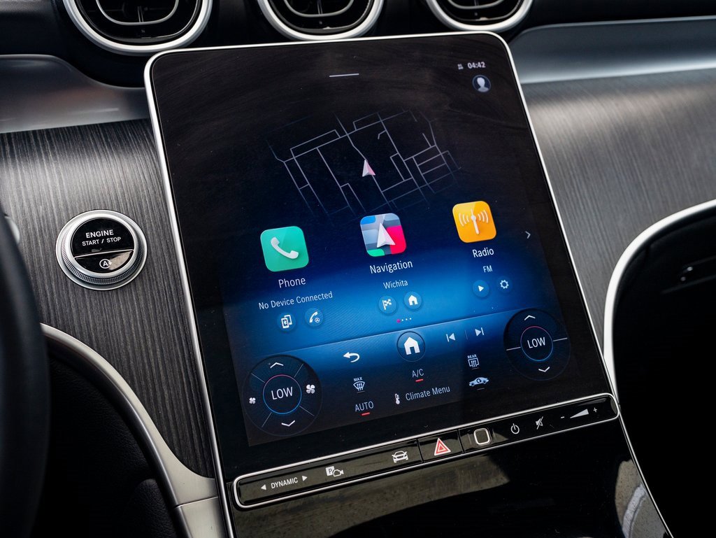 Certified 2025 Mercedes-Benz GLC 300 4MATIC image 28