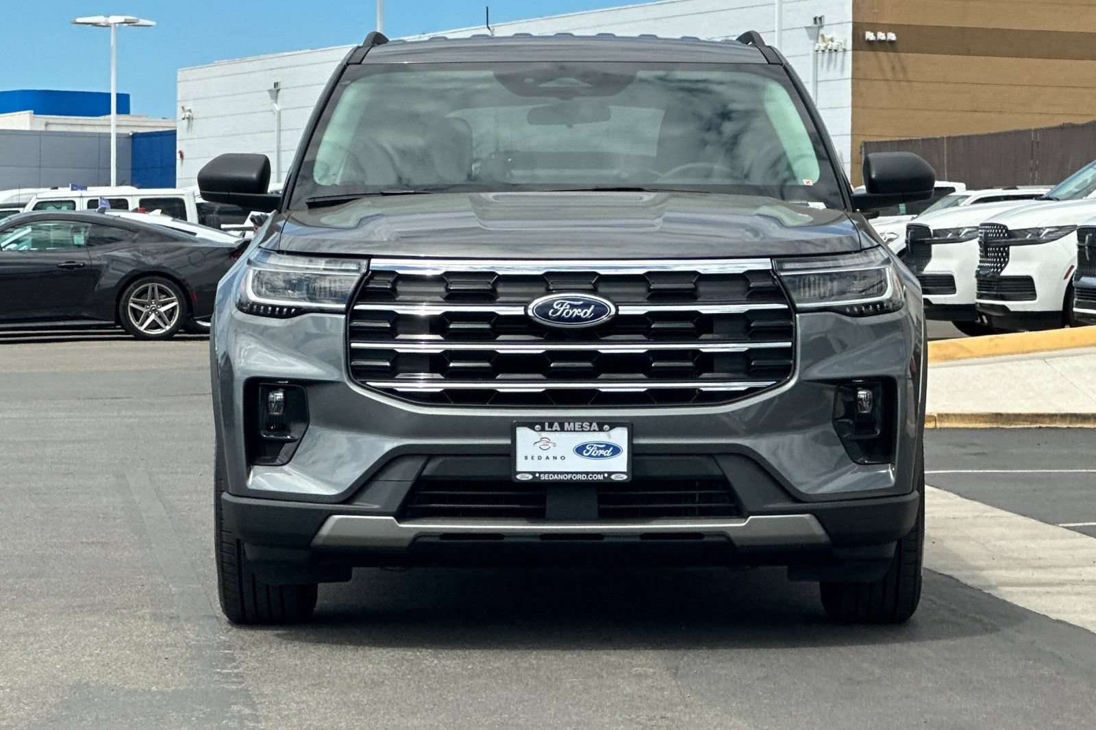 New 2026 Ford Explorer Active w/ Active Comfort Package RWD image 8